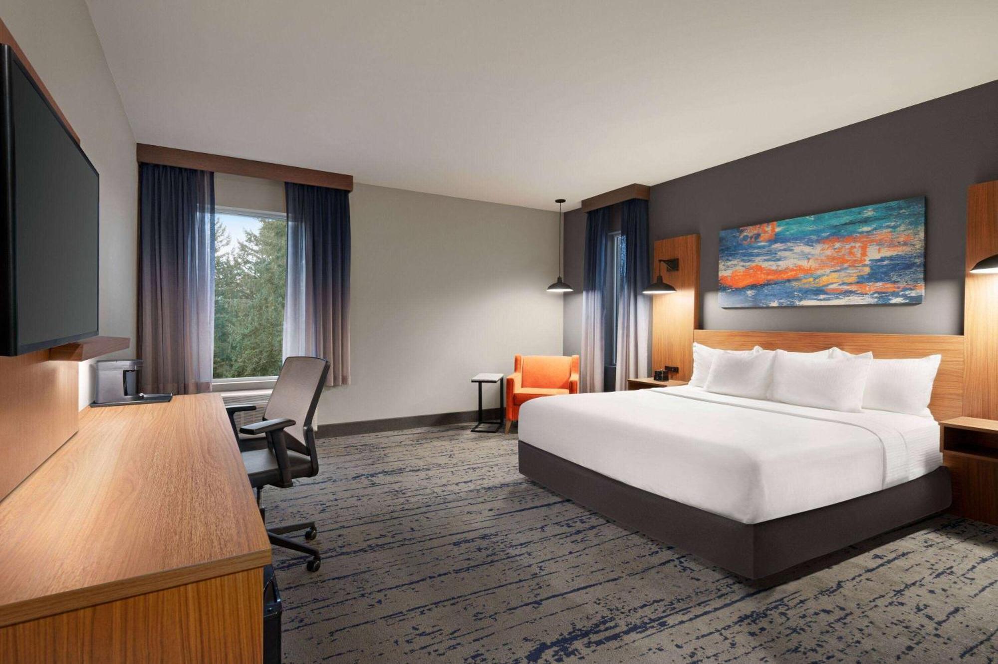 La Quinta Inn & Suites By Wyndham メリーズヴィル エクステリア 写真